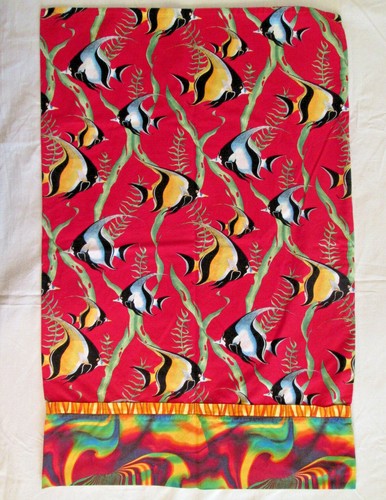 Tropical Hawaiian Moorish Idol / Pirate Fish Pillowcase 30.5 x 19" Bright Red - Picture 3 of 4