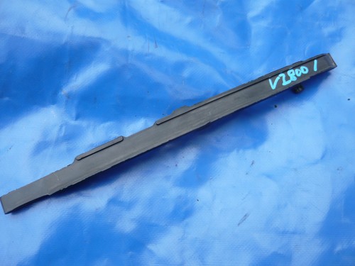 Suzuki VZ 800 Marauder Gleitschiene von Steuerkette Schiene Guide Stopper Motor