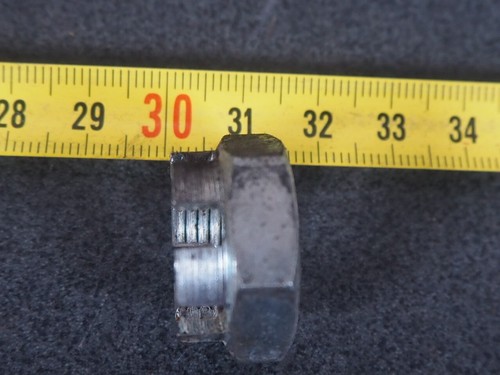 YAMAHA GTS1000 1993 95307-18900 NUT  CASTLE 13389 - Bild 3 von 5