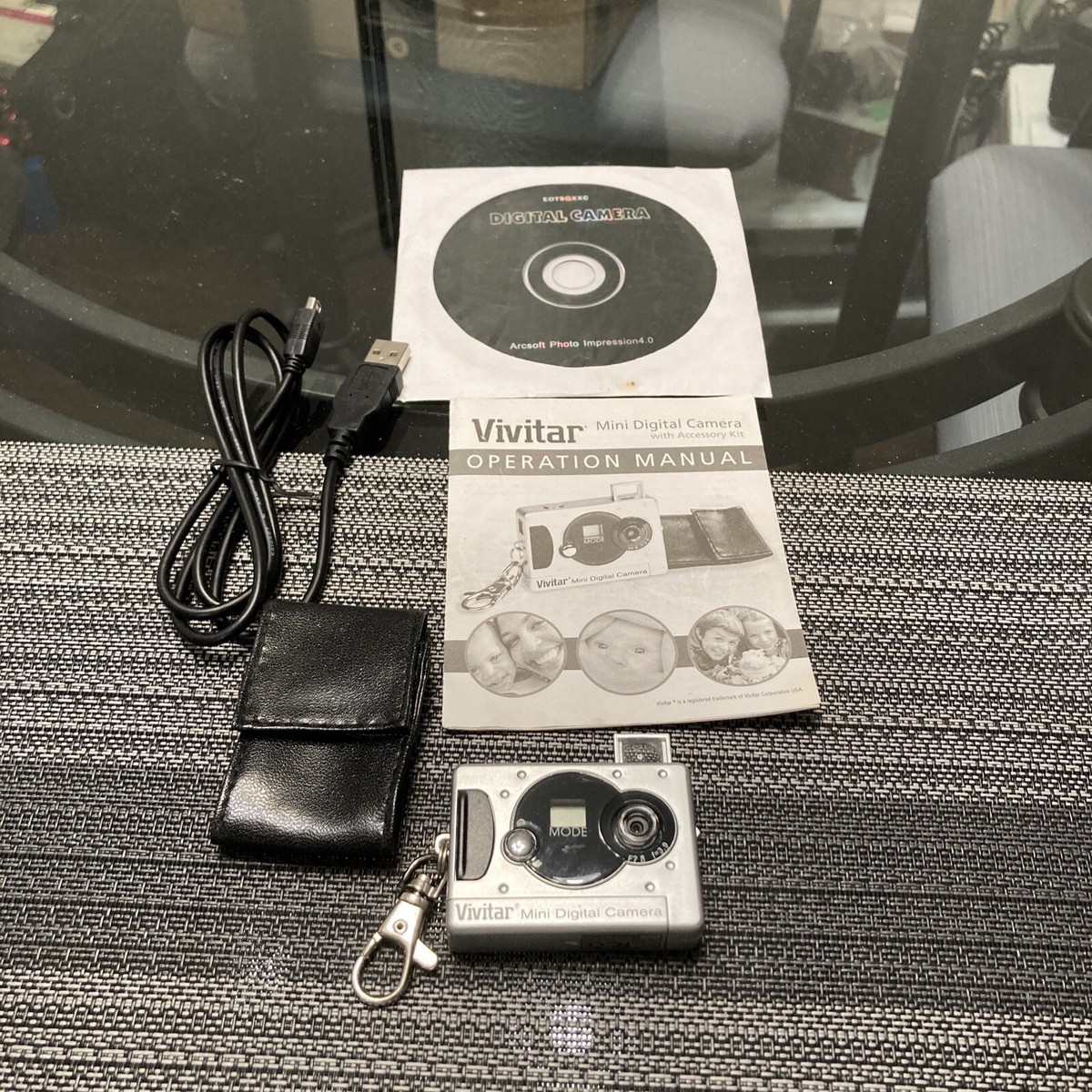 vivi Vivitar Mini Digital Camera Silver With Keychain Hook,Black Case