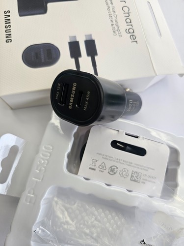 Original Samsung 45W 2 Ports Super Fast Charging Dual Car Charger with Cable - Photo 4 sur 5