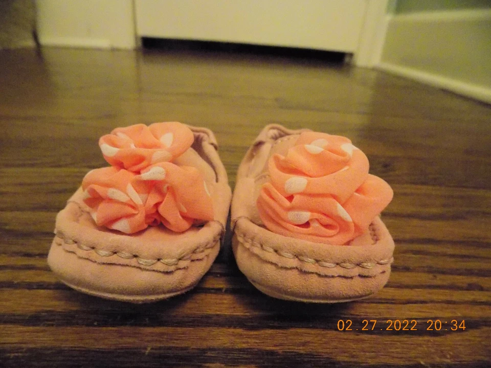 Mocasín Cole Haan Mini Penny 2 Driver Rosa Gamuza Bebé Talla 3 Lunares Tela Puff Foto 3 de 4