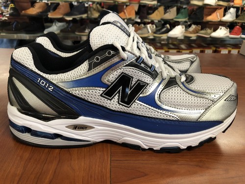 new balance mr1012mc