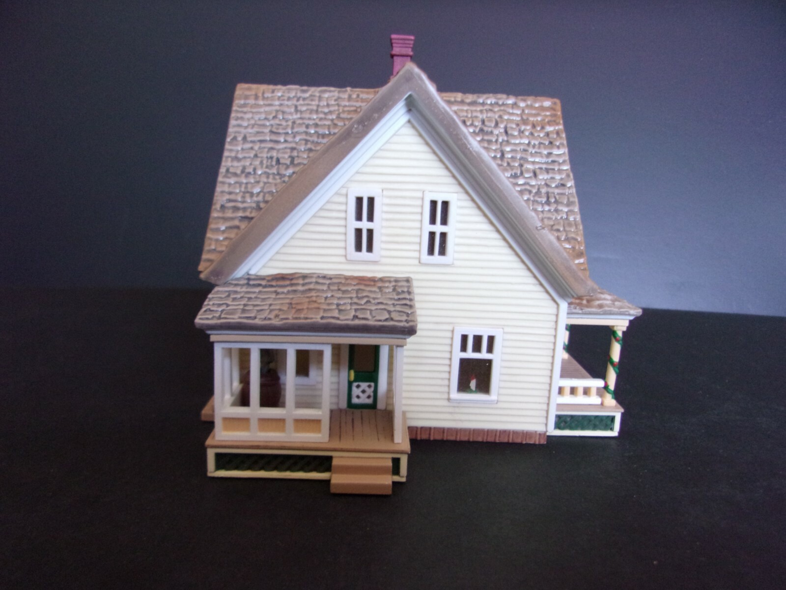 Picture 4 of 5