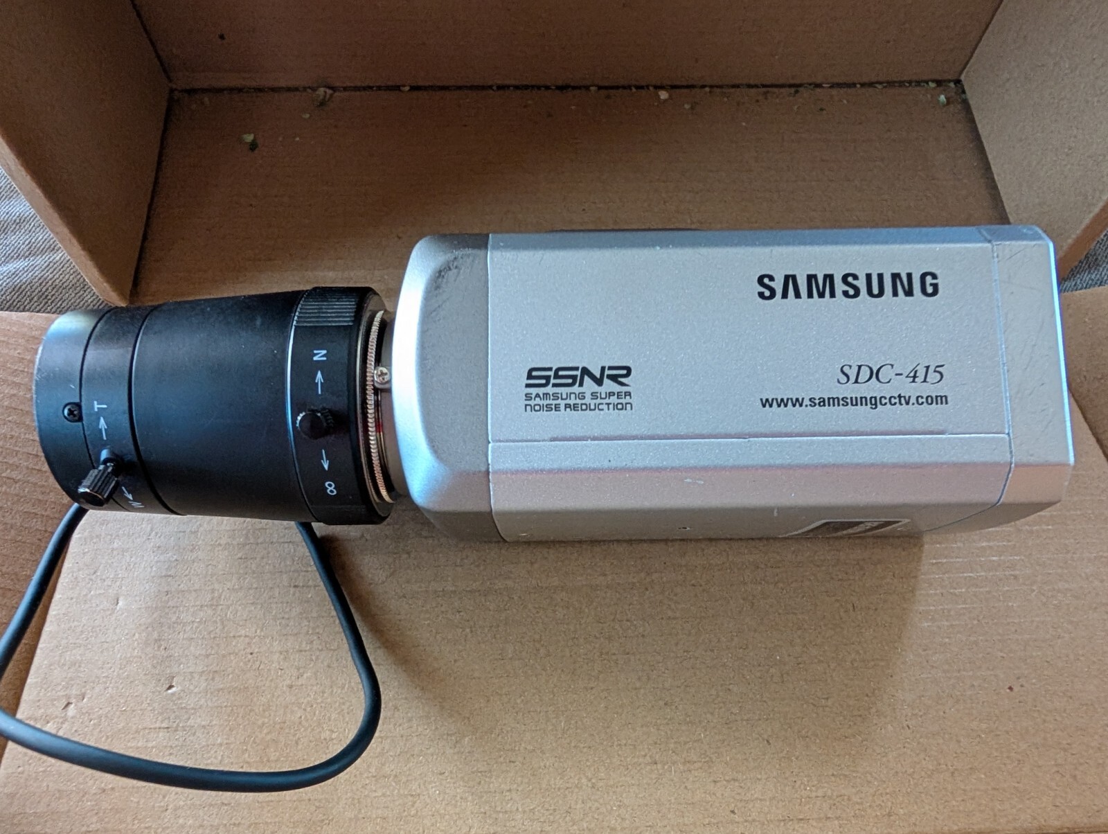 Sdc Camera Samsung SDC-415 CCTV Color Day & Night Camera w/ computar 5-50mm 1:1.3 ...