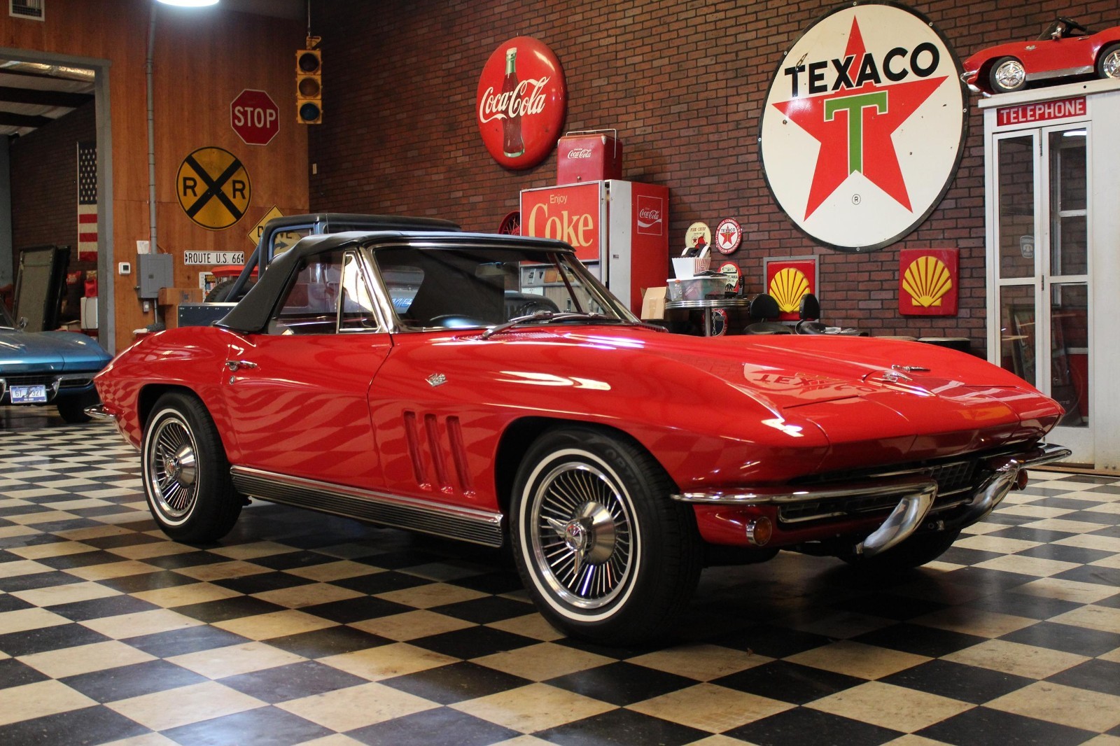 1966 Red Chevrolet Corvette   | C2 Corvette Photo 8
