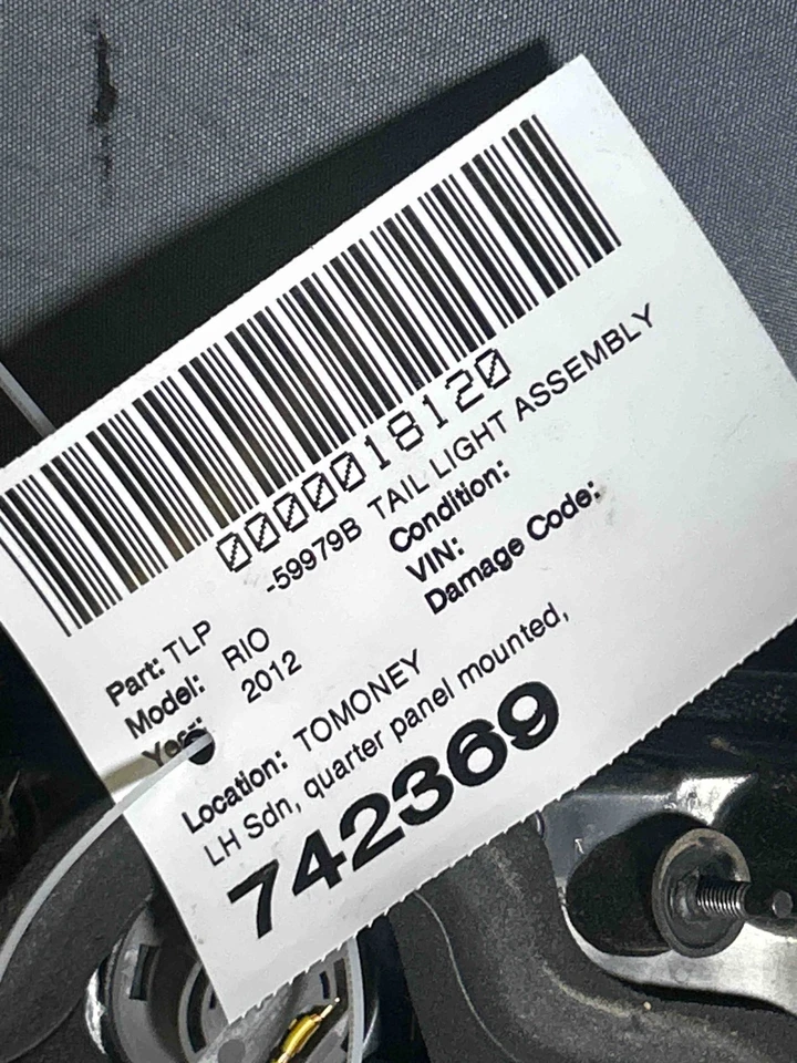 Fits 2012-17 Kia Rio Left Tail Light OEM:924011W000 Foto 4 de 4