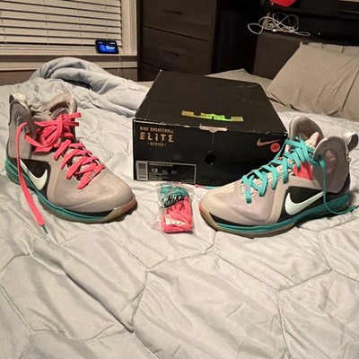 Nike LeBron 9 P.S. Elite South Beach 516958-001 2012 High Top Gray