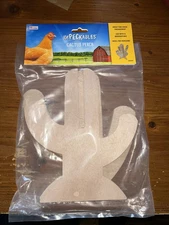 Impeckables Chicken Perch Wooden Chick Jungle Gym Roosting Bar Cactus.   W4