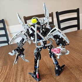 LEGO BIONICLE: Hydraxon (8923) 100% Complete Mahri Nui Warrior Kanohi Mask 2007