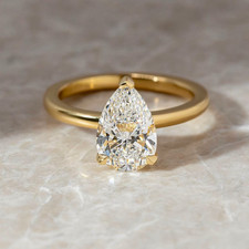 4.00 CT Oval Cut Lab Grown Diamond Engagement Ring 18K Solid Yellow Gold IGI