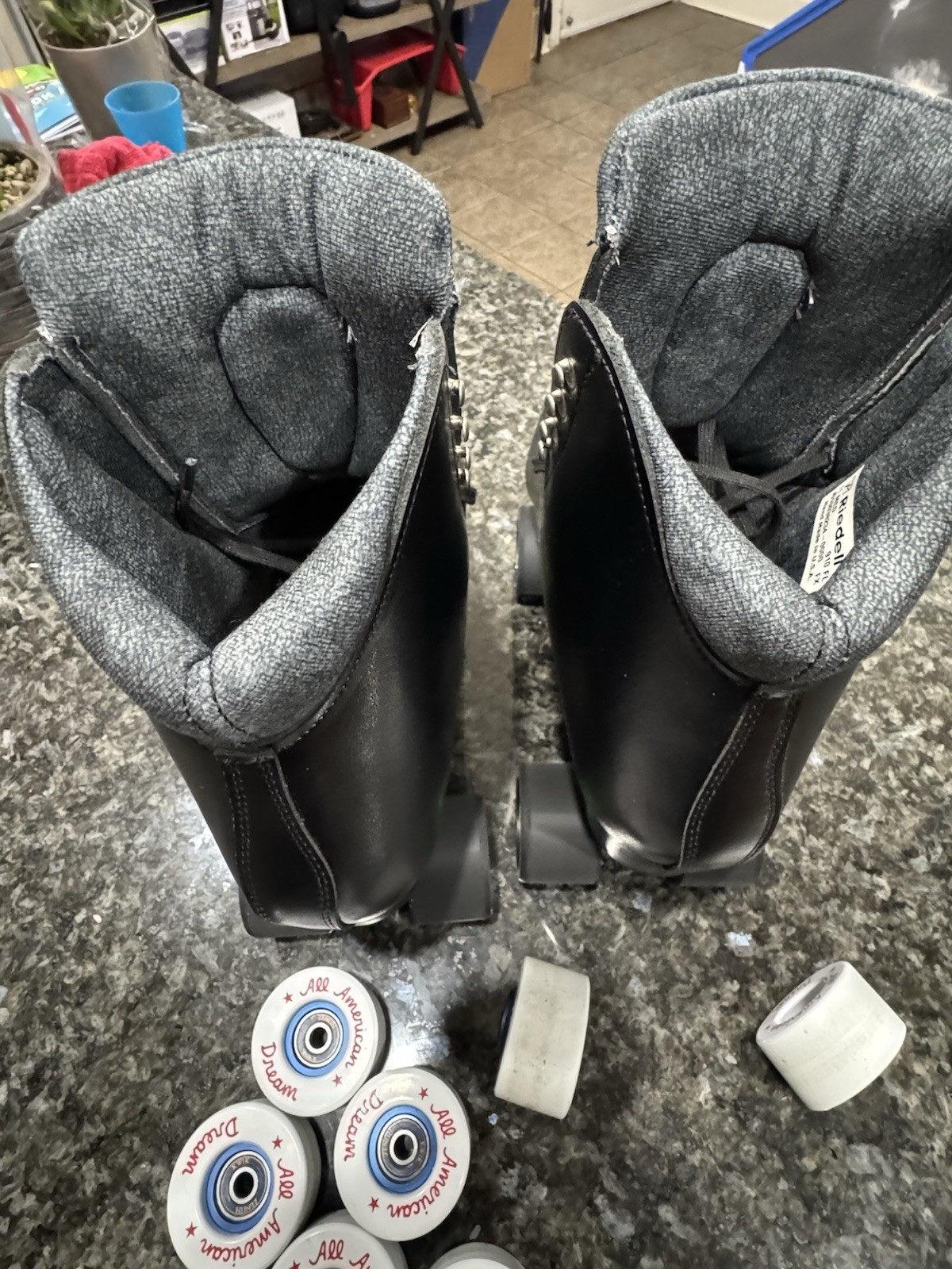 New Riedell 910 Flair size 11 New Reactor Plates