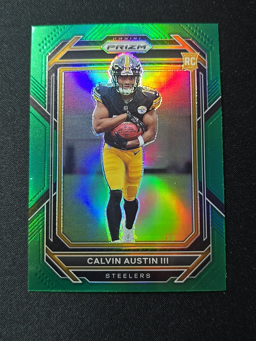 2022 Panini Prizm - Rookies Calvin Austin III #338 Green Prizm (RC)