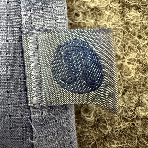 Lululemon Shirt Mens Blue Medium Short Sleeve Button Up Casual Performance - Picture 2 of 7