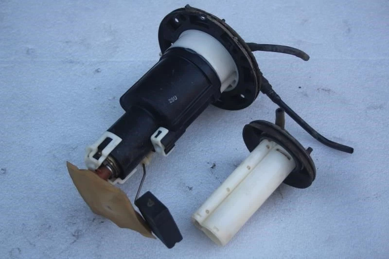 2003 ACURA TL GAS FUEL PUMP - Image 2 of 4