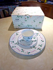 Christopher Stuart Bone China Holiday Splendor 12 PC Set in Box W/ Plastic Y1025