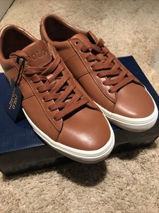 tan leather tennis shoes