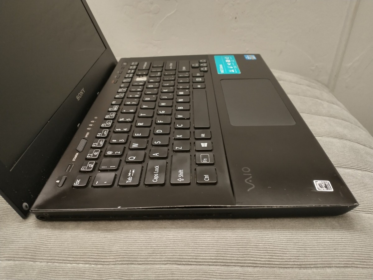 Sony Vaio SVS131E1DL Intel Core i5 3210M 2.50 GHz 6 GB RAM 750 GB