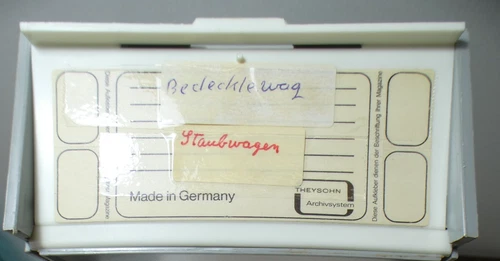 100 Slide Magazine with 86 Slides from Various Wagons W-4415