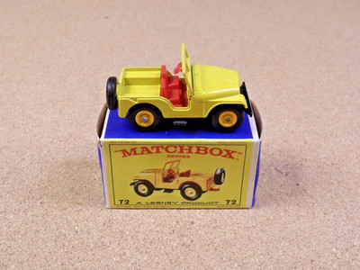 OLD VINTAGE LESNEY MATCHBOX # 72 STANDARD JEEP ORIGINAL BOX