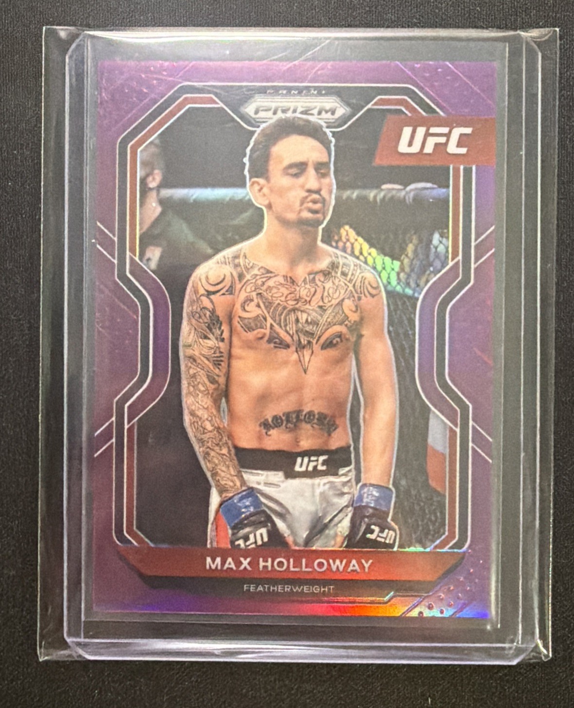 2021 Panini Prizm UFC - Max Holloway #77 Purple Prizm /149