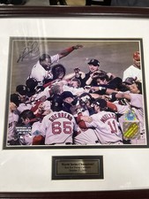 David Ortiz Autographed Boston Red Sox 2004 World Series Champions Photo