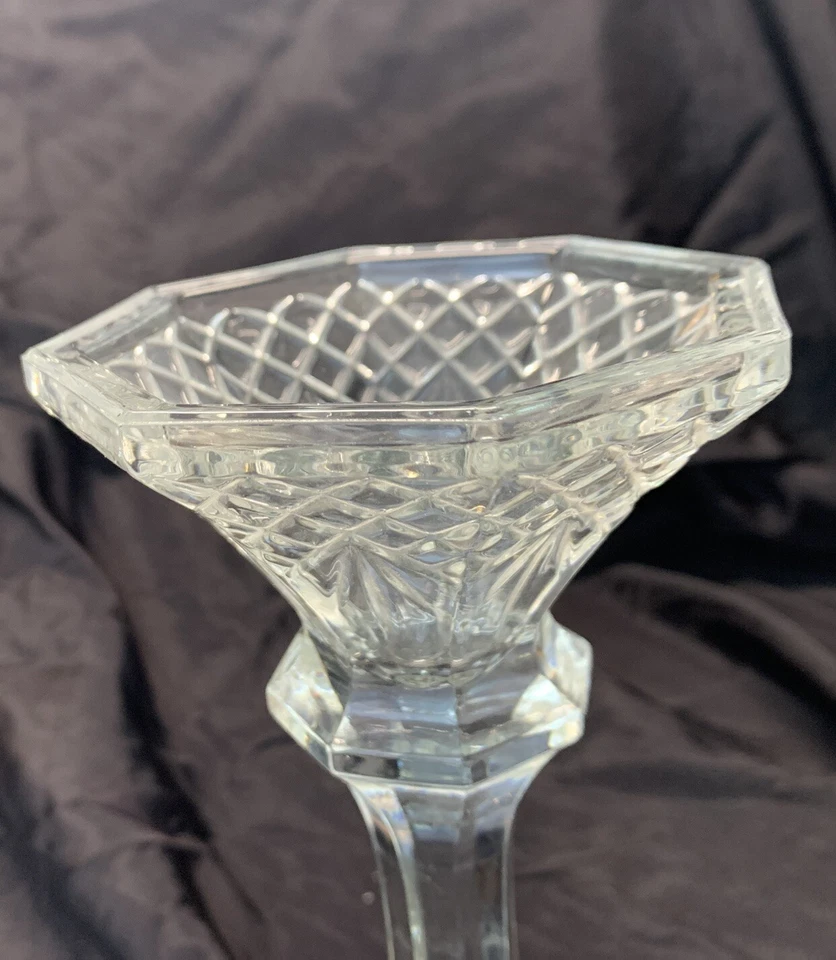 Candelabros de cristal cónicos transparentes 7,5 pulgadas Avon repuesto Foto 4 de 4