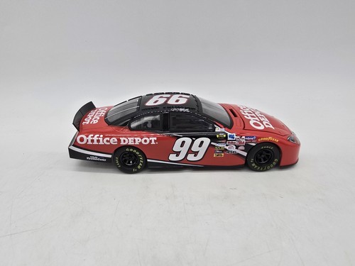 Team Caliber Pit stop 2006 Carl Edwards #99 Office Dep 1/24 Scale Diecast Nascar - Picture 5 of 12