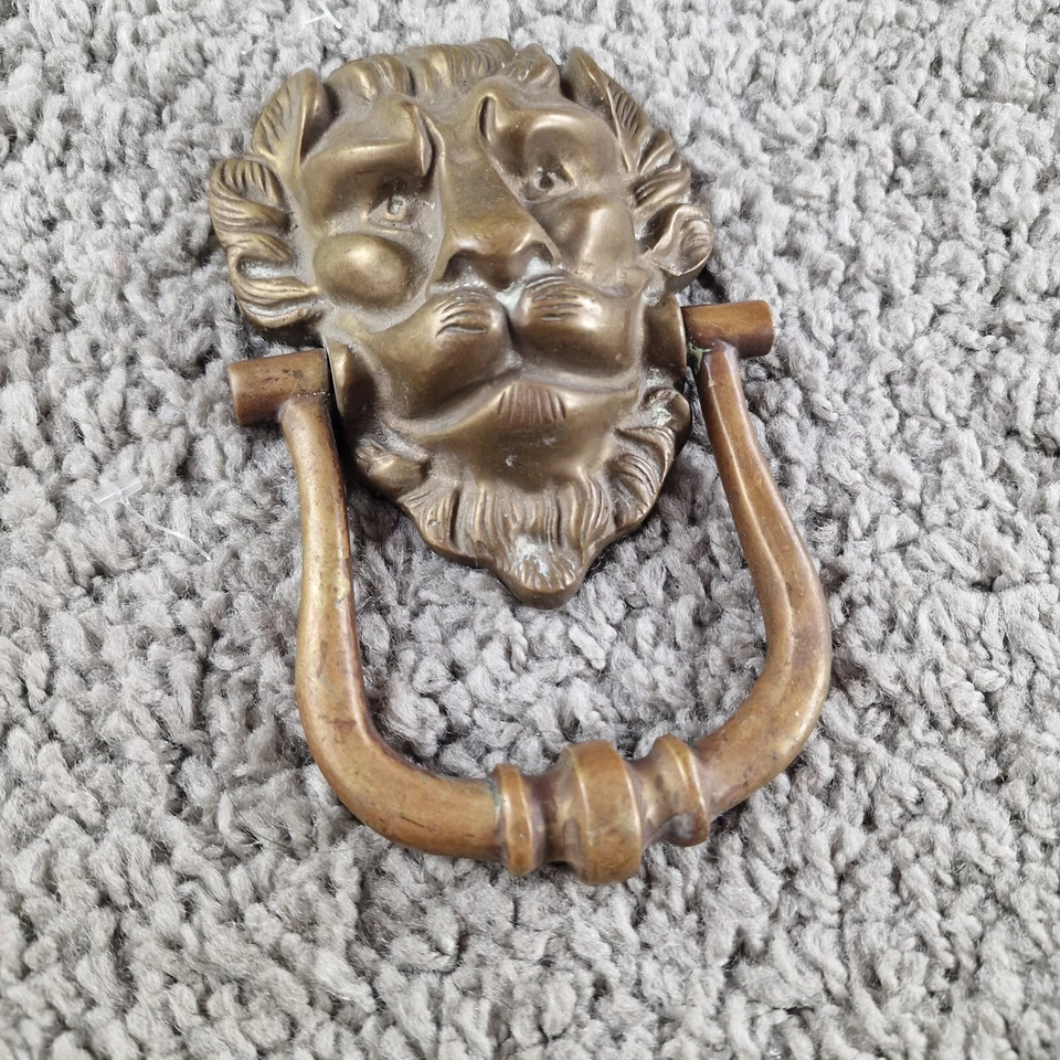 Llamador de puerta de león de latón antiguo victoriano vintage 4,5" x 8" Foto 2 de 4
