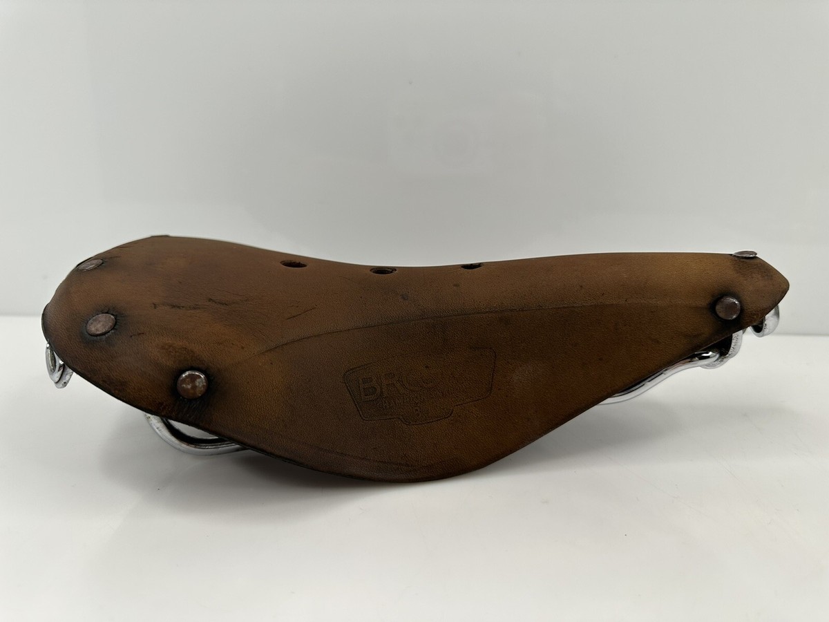 Vintage Brooks B15 Champion Standard Seat Saddle Leather Brown Vintage Brooks B15 Champion Standard Seat Saddle Leather Brown