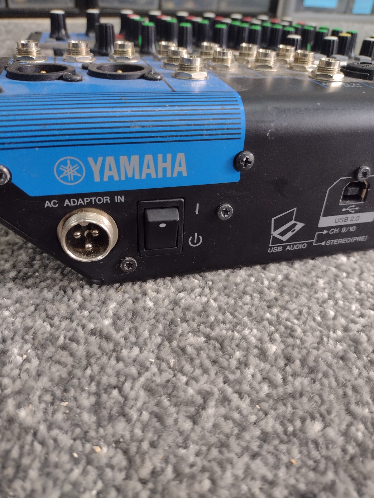 Yamaha MG10XU Mixing Desk SPARES/REPAIRS UNTESTED NO POWER SUPPLY