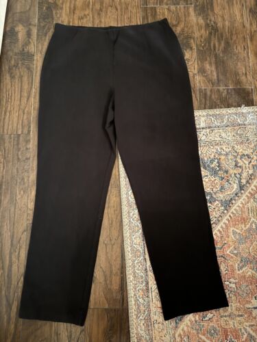 Women’s Large LL Bean Black Pants Euc Pristine! - Photo 1/3