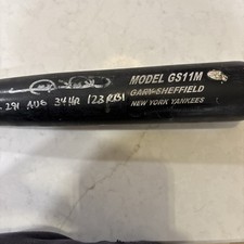 2005 GARY SHEFFIELD signed Bat- Yankees 291 Aug 34 hr 123 rbi (rare) no coa