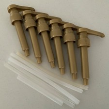 EUC LOT of COFFEE SYRUP PUMP DISPENSER-NO DRIP-FITS 750ML BOTTLE, KITCHEN