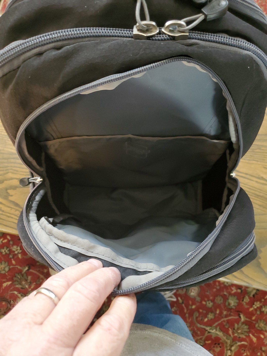 High Sierra Loop Backpack Travel Backpack Black  … - image 7