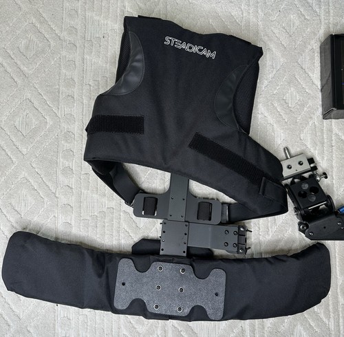 Tiffen Steadicam A-15 Arm & Vest SET & Steadimate-S & Carrying Case - Picture 6 of 11