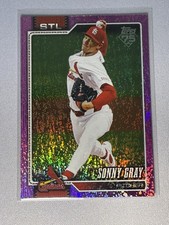 2026 Topps #40 Sonny Gray Pink Holo Foil