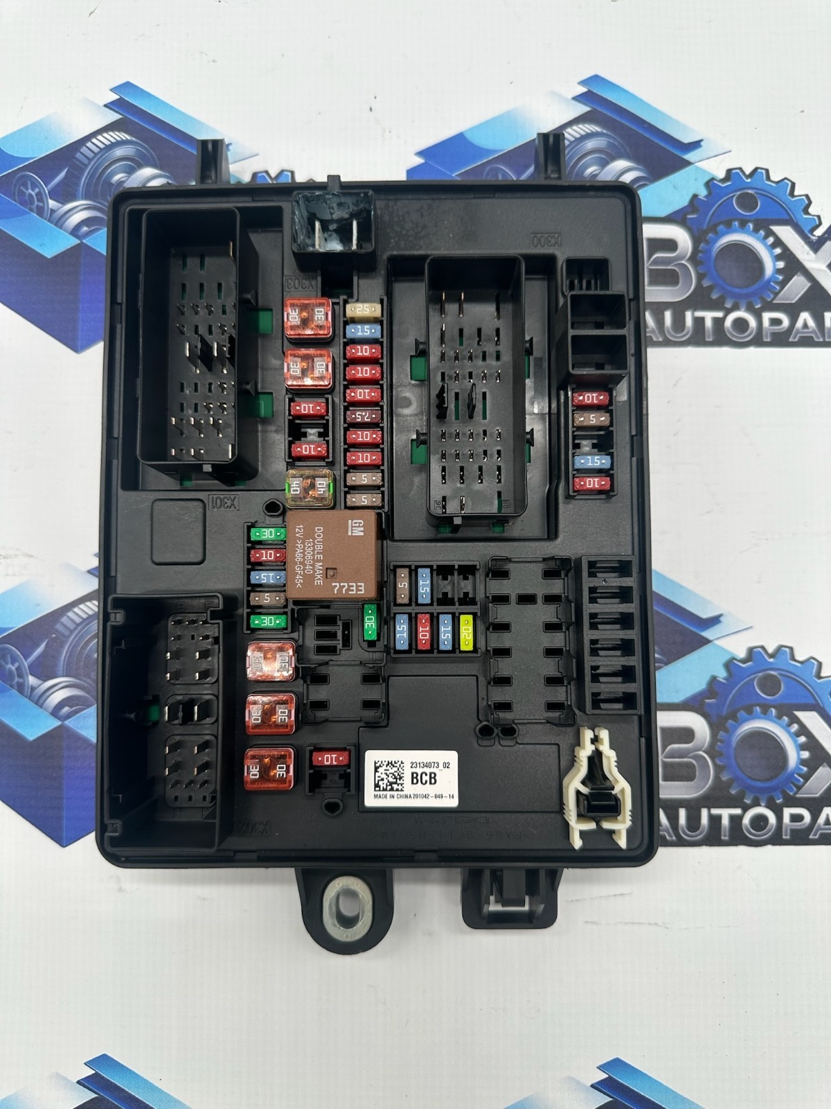 2014 2015 2016 2017 2018 2019 Cadillac Ats Cts Relay Center Fuse Block  23134073