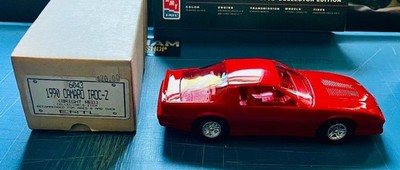 1990 Chevrolet Camaro IROC-Z 1:25 Scale Dealer Promotional Model (AMT/Ertl #6043