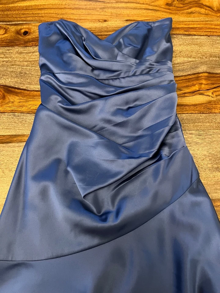 Colección Dessy ~ Vestido Falda Acampanada Corpiño Envuelto Satinado Azul Mate Talla 4 Foto 3 de 4