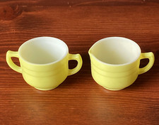 VTG Hazel Atlas MODERNTONE LITTLE HOSTESS YELLOW CREAMER SUGAR CHILD'S TEA SET