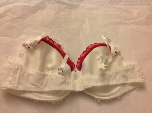 FREDERICKS of Hollywood Bra 36 White Fuzzy Red Green Mesh NIP New - Picture 4 of 4