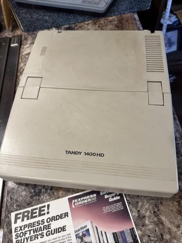 Tandy 1400 HD Personal Computer Original Box UNTESTED For Parts/Repair READ ๐ - Picture 9 of 24