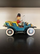 Vintage TN Tin Litho Mystery Car J1901 Battery Operated Made In Japan