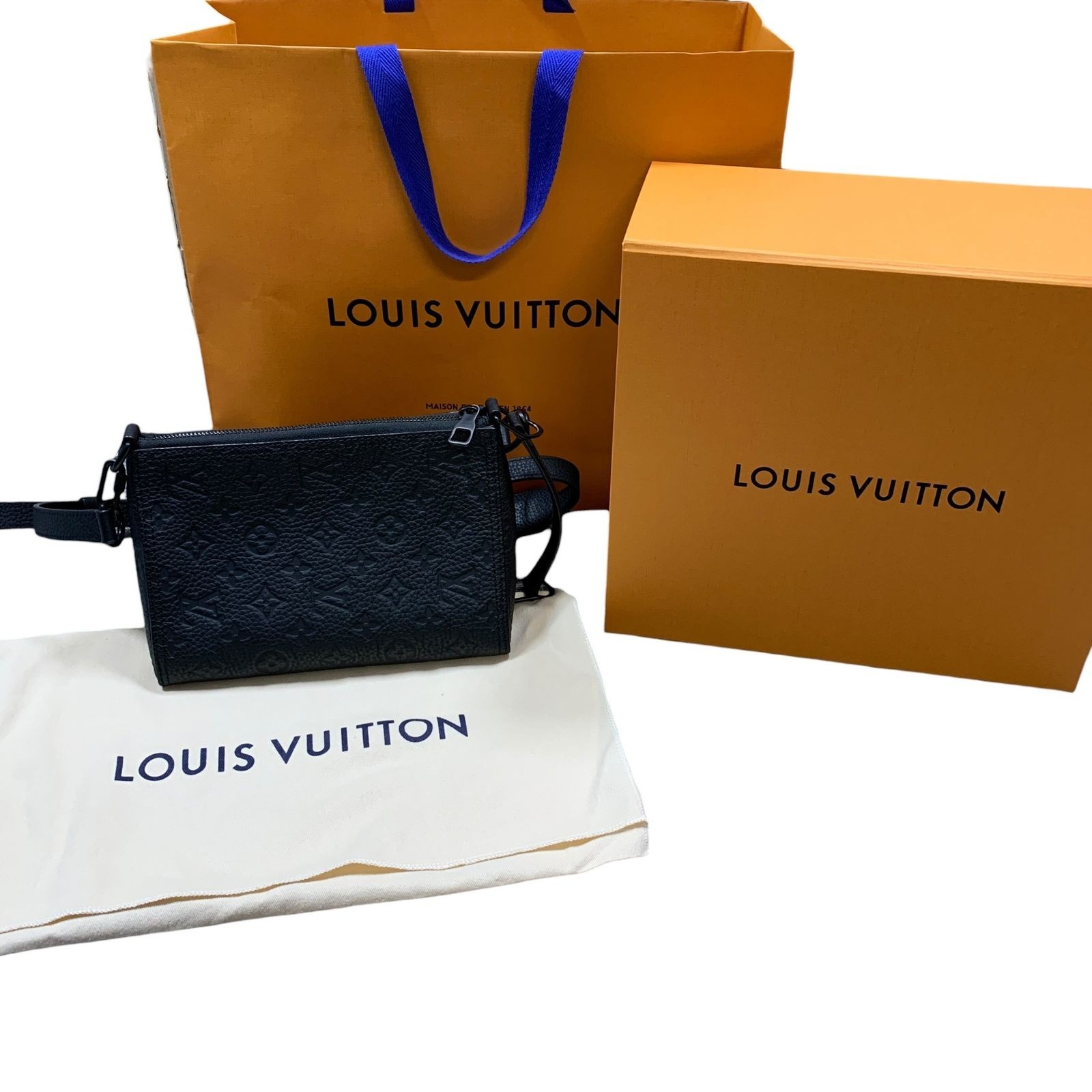 Louis Vuitton Triangle Shoulder Bag Black Leather Monogram Taurillon