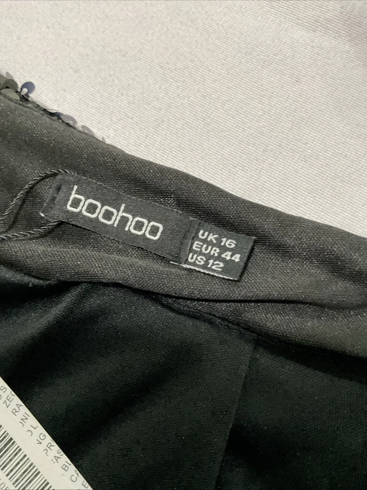 Falda para mujer Boohoo color negro patrón lentejuelas talla 12 Foto 4 de 4