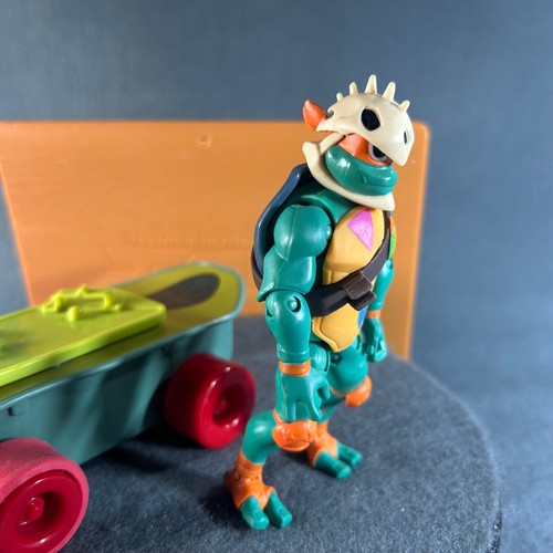 Rise Of The Teenage Mutant Ninja Turtles Sewer Board Vert Master Mikey - Bild 6 von 15