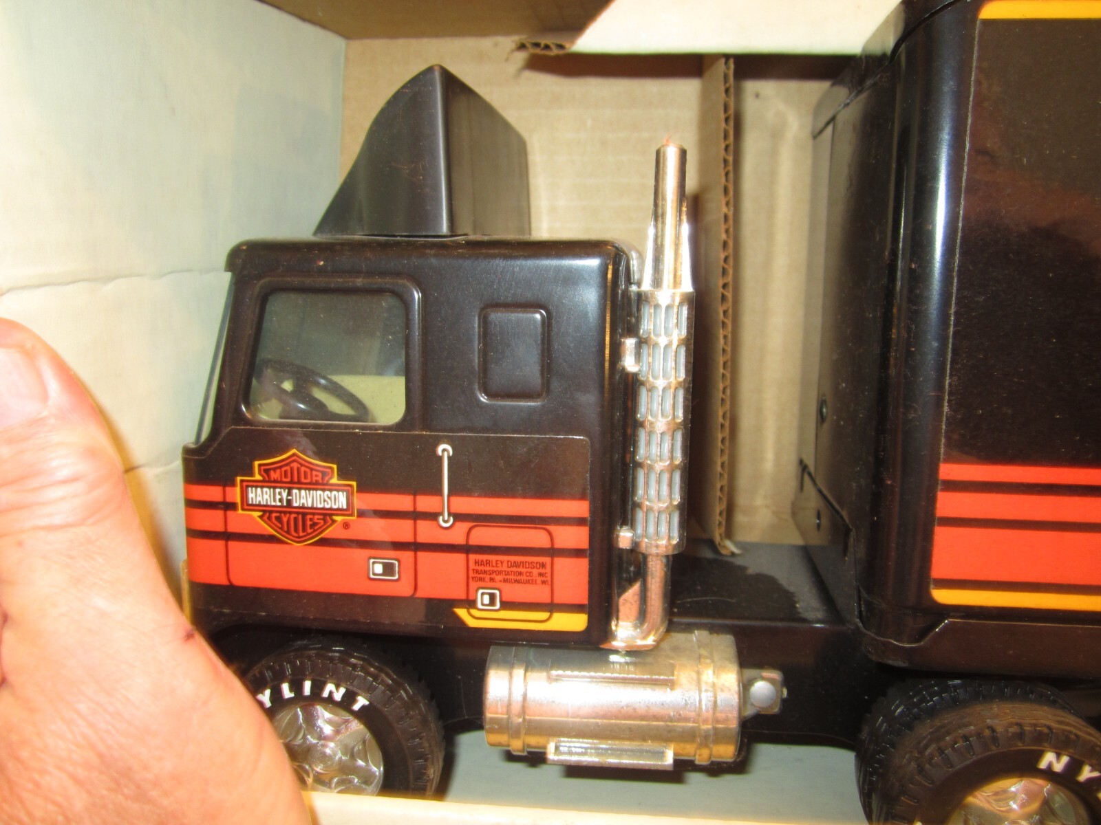 Picture 3 of 5