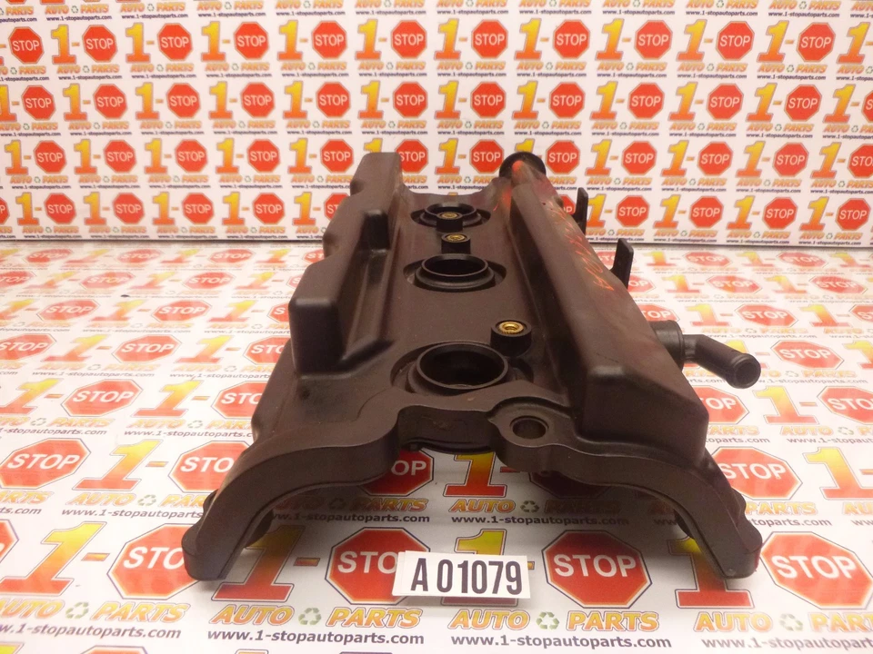 Cubierta de válvula lateral derecha Nissan Xterra 2005-2015 4,0 L 13264-EA200 OEM Foto 2 de 4