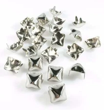 100 Silver 1/2"  Pyramid Metal Studs Leather craft Rivet Bullet Spikes USA Made